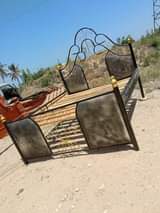 A picture of NAUza kitanda 5 6 bed sofa chuma Nene Bei 185