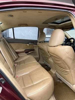 A picture of Honda Accord 2009 mode V4