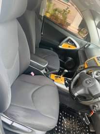 A picture of Toyota RAV4 39m