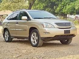 A picture of Super clean registered Lexus Rx330 2005 available for sale car