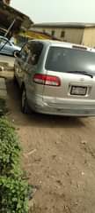 A picture of Sienna 2000