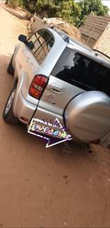 A picture of Toyota RAV4 manual diesel 4 cylinder
