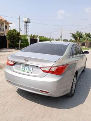 A picture of Car