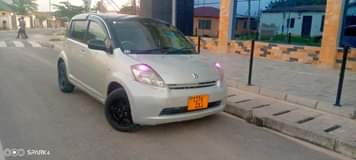 A picture of Passo Pistoni 3 Gari ipo Location dar Karibu sana