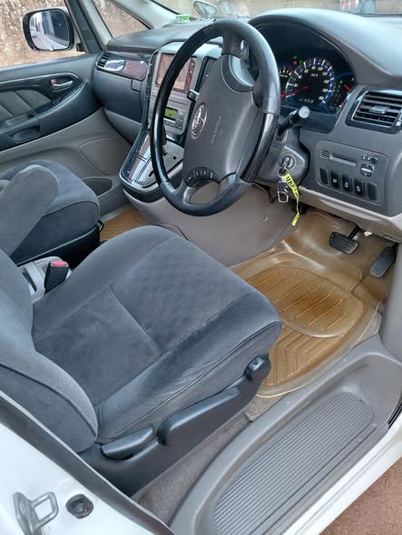 A picture of Alphard 2007 20m 0759700430