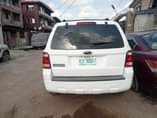 A picture of Distress sales Toks standard 08 Ford Escape But and drive