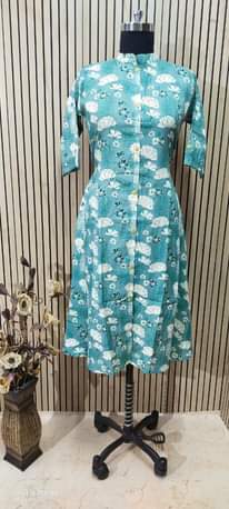 A picture of Dress