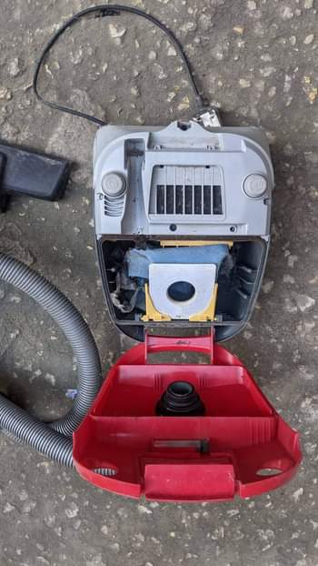 A picture of Samsung vacuum cleaner