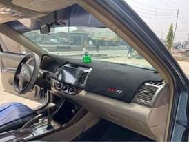A picture of Camry Le 03