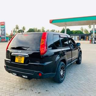 A picture of NISSAN XTRAIL NEW
