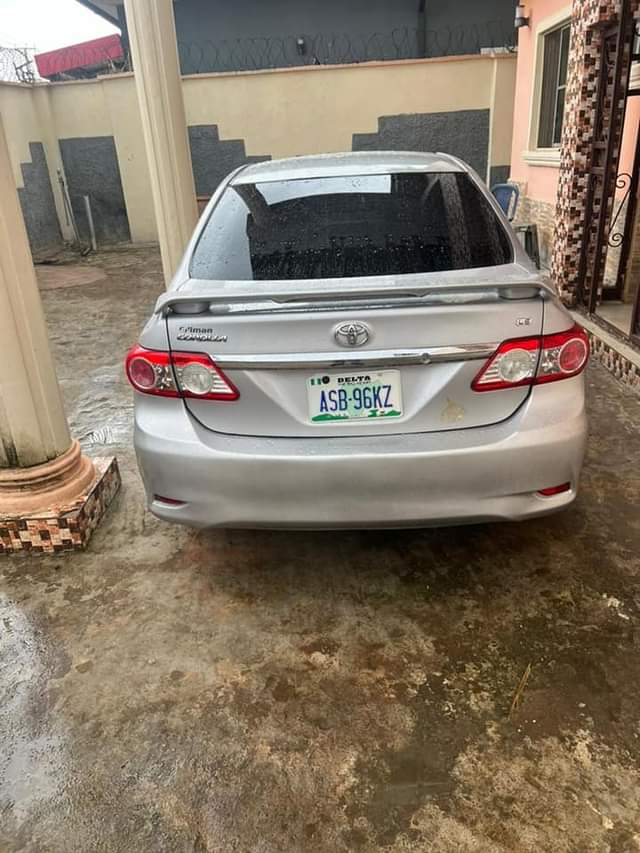 A picture of Toyota Corolla 013