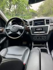 A picture of Extreme clean foreign used Mercedes Benz ML350 2014 model with