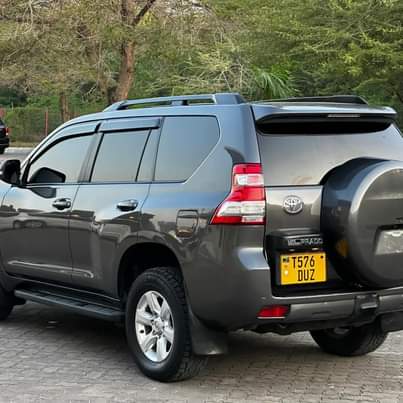 A picture of Toyota Prado T X
