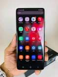 A picture of Samsung Galaxy S21 ultra 5G. Call WhatsApp 0785459661