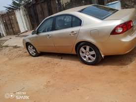 A picture of Kia Optima 2008