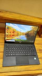 A picture of Dell xps 13 9360 i7 7th generation Touch screen