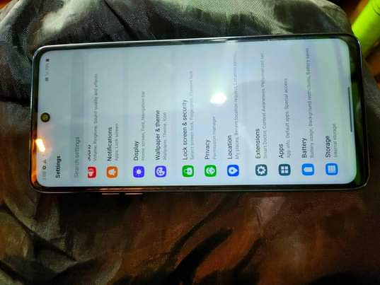 A picture of LG q92 smartphone