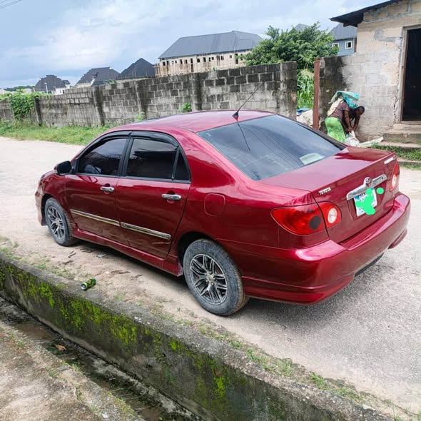 A picture of Toyota corolla