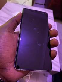 A picture of SAMSUNG S10 128GB