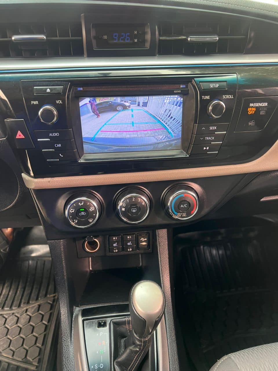 A picture of Unregistered 2014 Toyota Corolla Le with reverse cam 2023 Entry