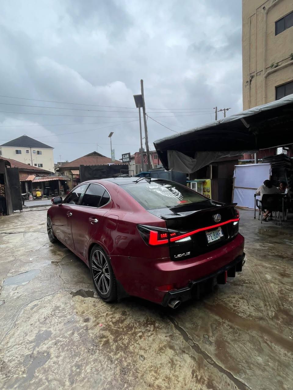A picture of IS250