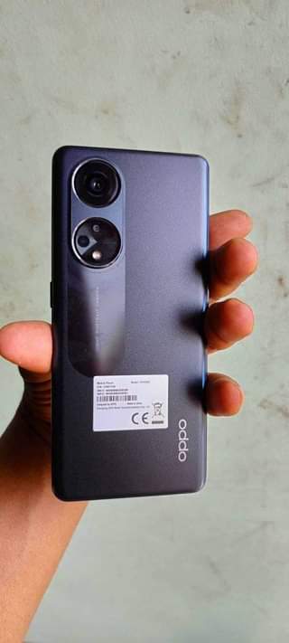 A picture of Oppo reno8T 5G