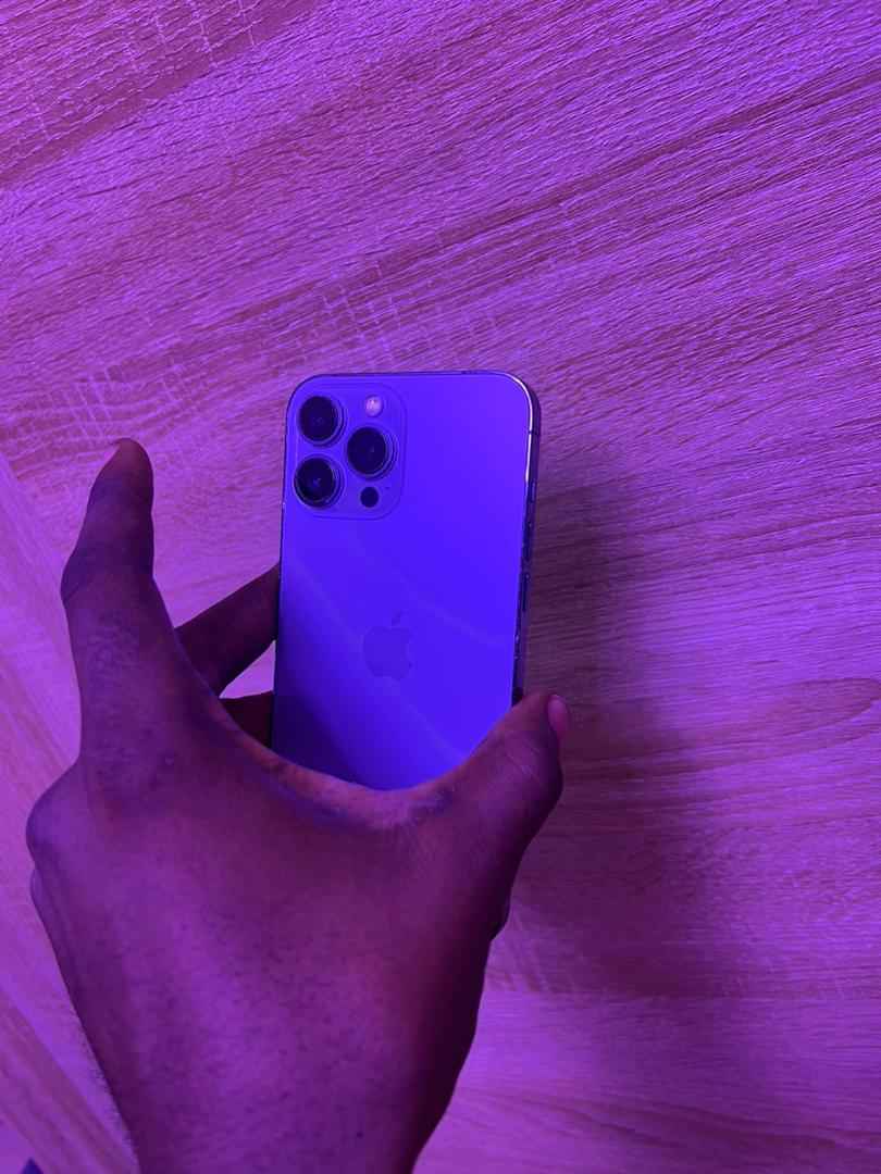 A picture of Iphone 13 pro max