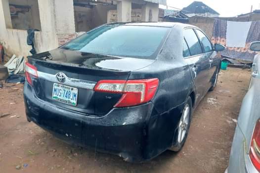 A picture of Toyota Camry 2013