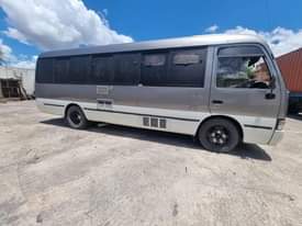 A picture of TOYOTA COASTER