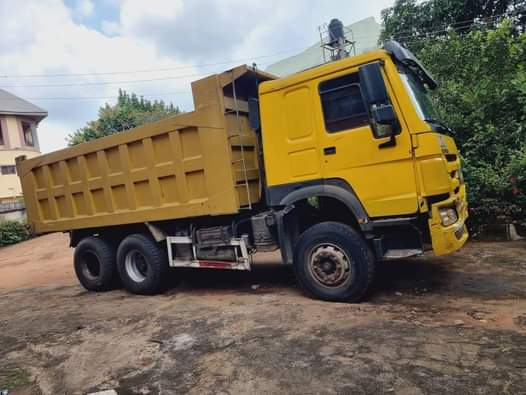 A picture of Clean Howo Truck For Sale Just Landed Price 38m Buy