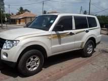 A picture of Mistubish pajero