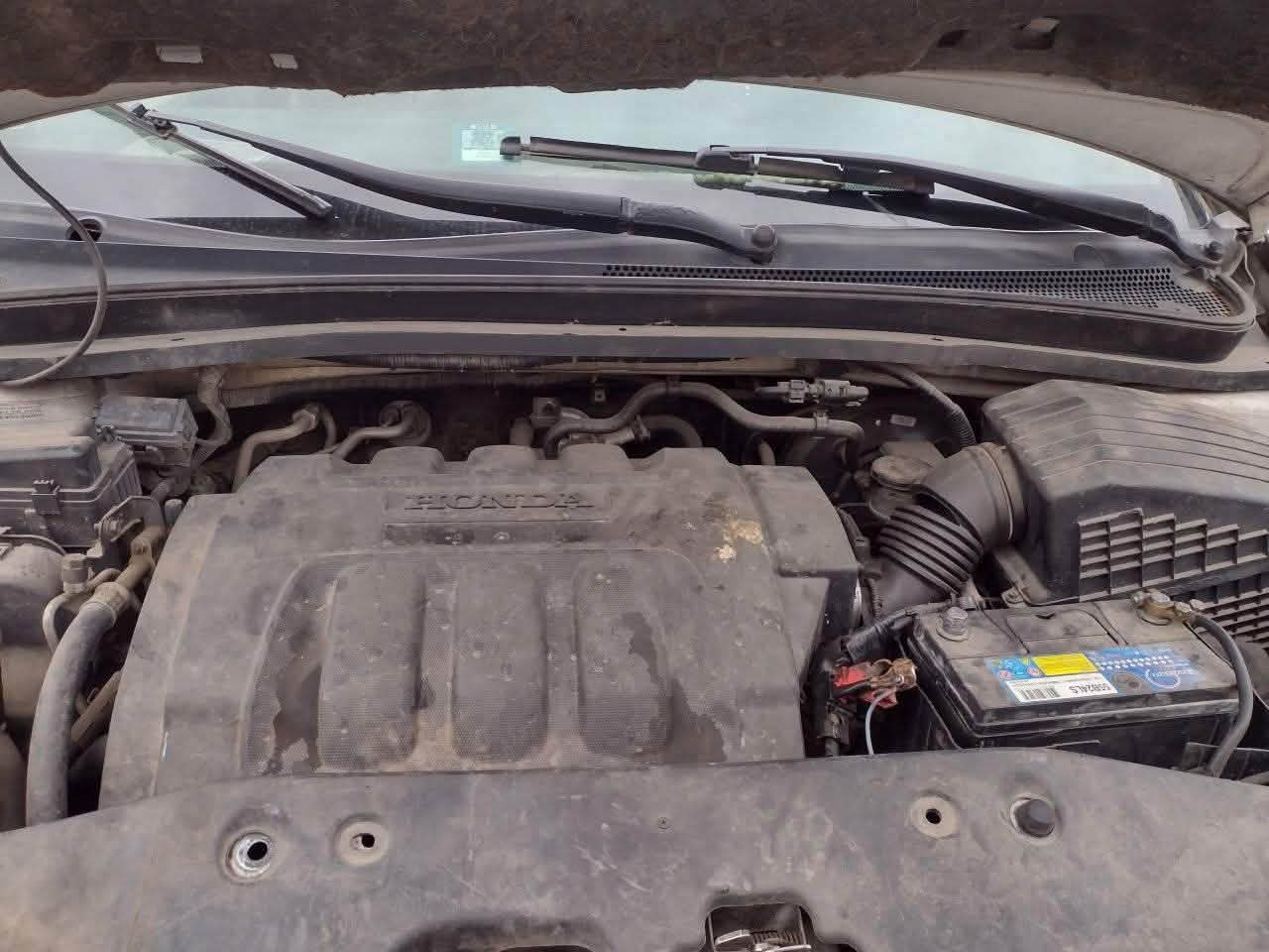 A picture of 2005 Honda odyssey