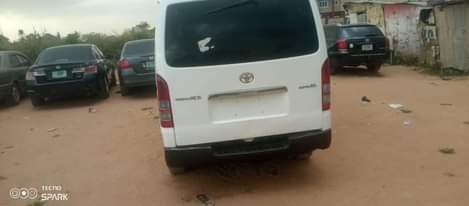 A picture of Toyota Haice bus for sale Clean body and Fresh Interior