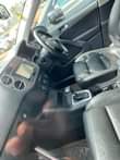 A picture of Volkswagen Tiguan 0701117232 0787309930