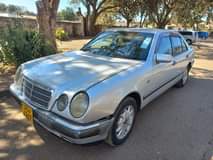 classifieds/cars mercedes
