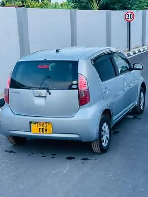 A picture of Toyota passo