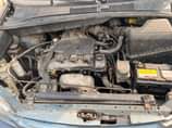 A picture of 2001 TOYOTA SIENNA LE