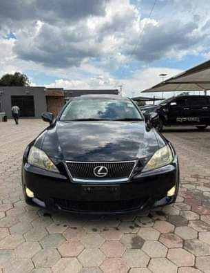 lexus