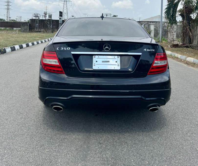 A picture of 2013 Mercedes Benz C350 Sport foreign used 15 9m