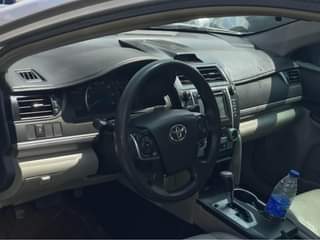 A picture of Toyota Camry 2012