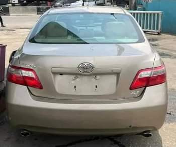A picture of URGENT SERIOUS BUYERS ONLY Foreign used CLEAN TOYOTA CAMRY XLE