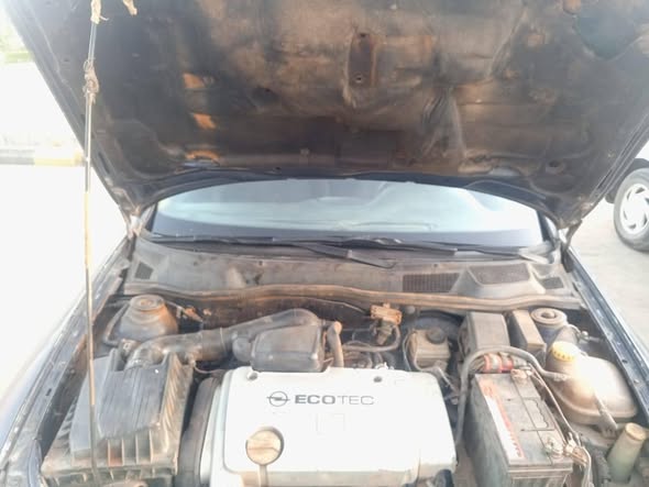 A picture of 2002 OPEL ASTRA 2002