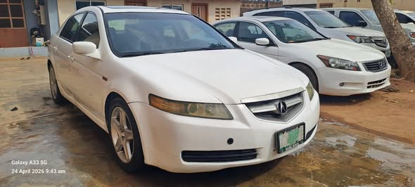 A picture of 2005 Acura TL