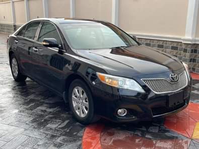 A picture of WOW This is premium standard Toyota Camry 2007 model xle