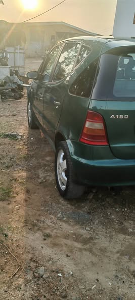 A picture of A very ckean and sound Benz A160 manual