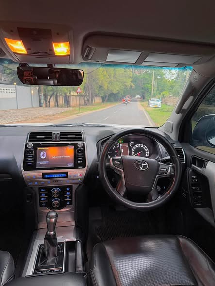 A picture of TOYOTA LANDCRUISER PRADO 2020