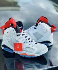 A picture of Air Jordan shoes kiatu 