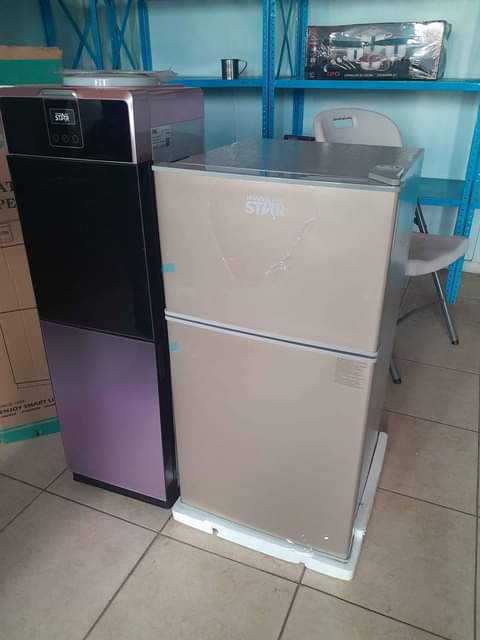 classifieds/fridges