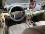 A picture of Toyota Camry 08