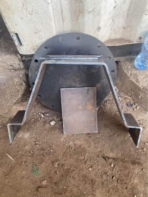 A picture of Enga na mikanda ya terial na round yake